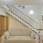 Lam فندق إيستاريجا