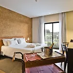 Lam Hotel 4*